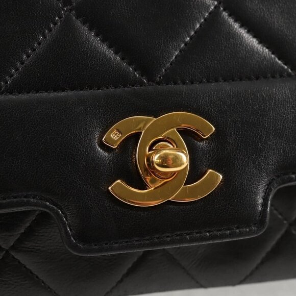 CHANEL Matelasse Chain Shoulder Bag Lamb Skin Black Gold CC Auth kk453A - Picture 11 of 16